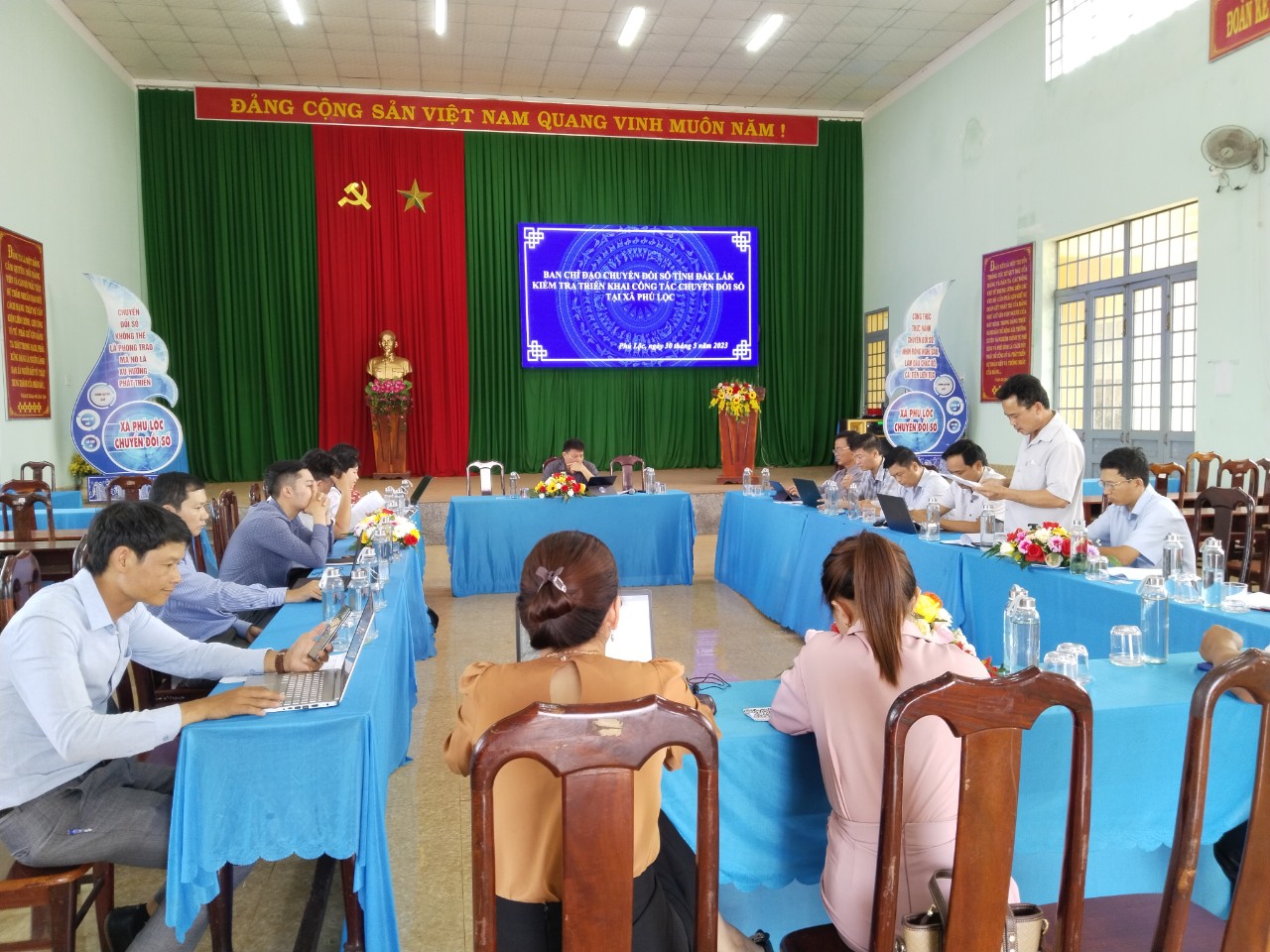 Kiểm tra công tác Chuyển đổi số trên địa bàn tỉnh năm 2023